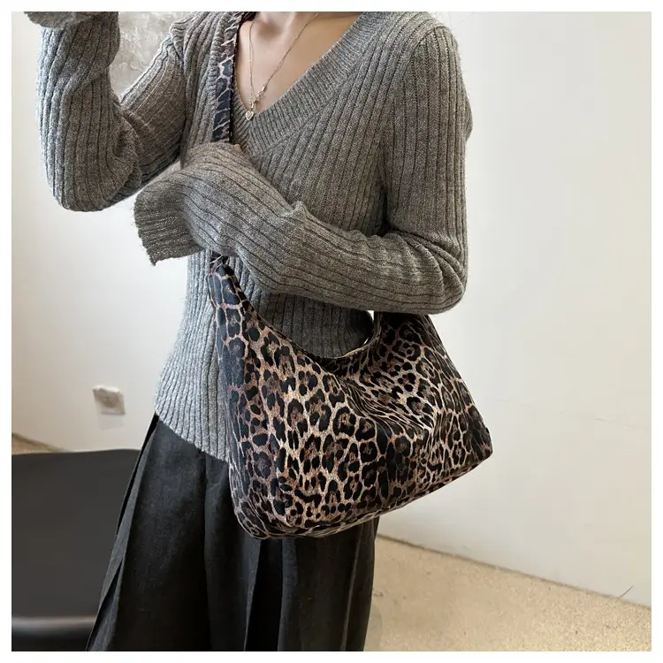 Leopard Print Large Crossbody Bag Women 2024 — feature 8