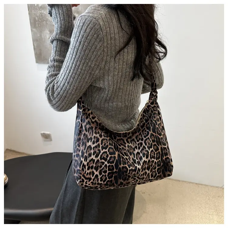 Leopard Print Large Crossbody Bag Women 2024 — feature 9