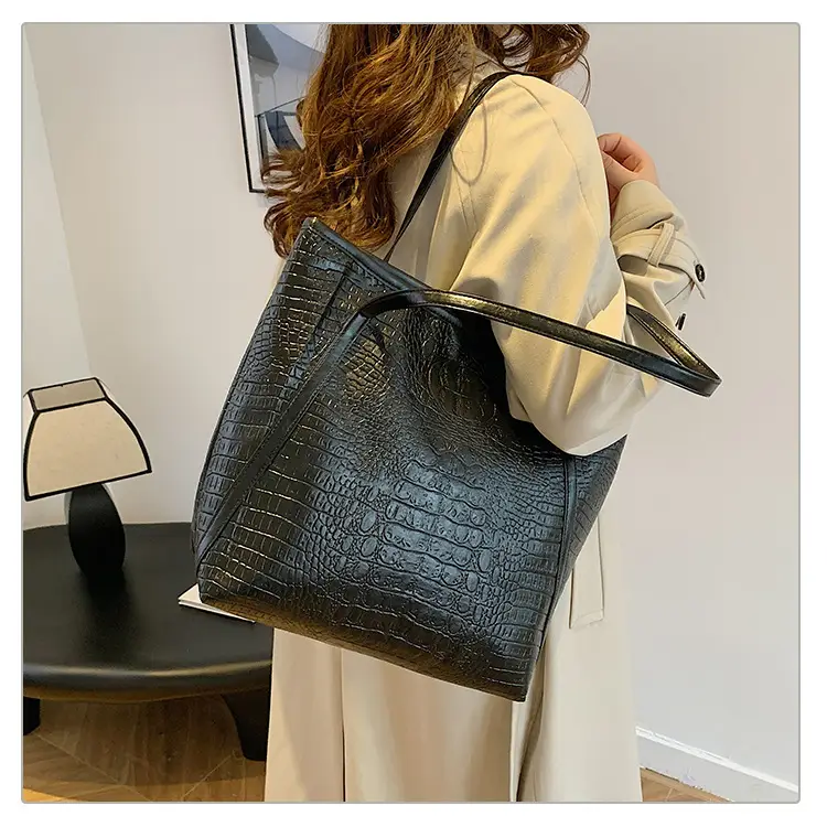 Red Croc Leather Tote Bag for Women Large Capacity — feature 16