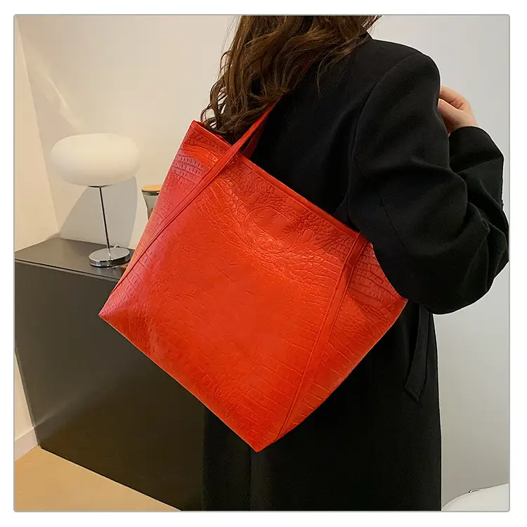 Red Croc Leather Tote Bag for Women Large Capacity — feature 23