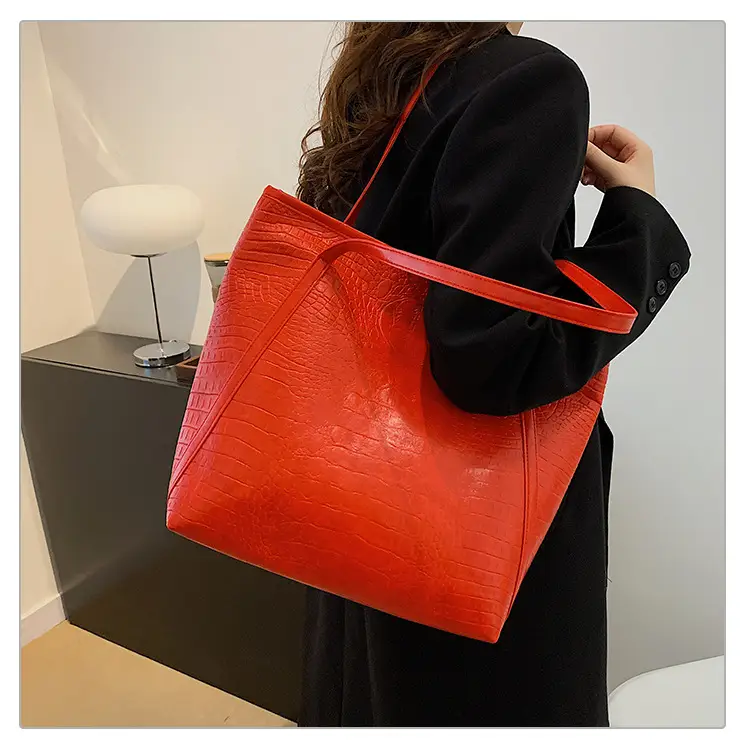 Red Croc Leather Tote Bag for Women Large Capacity — feature 24