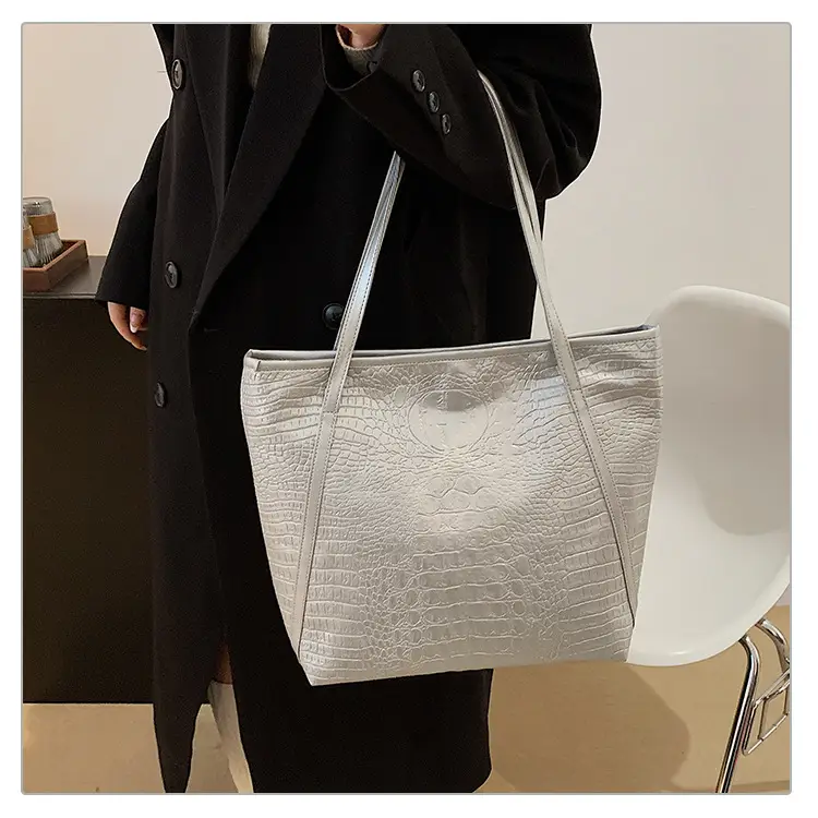 Red Croc Leather Tote Bag for Women Large Capacity — feature 25
