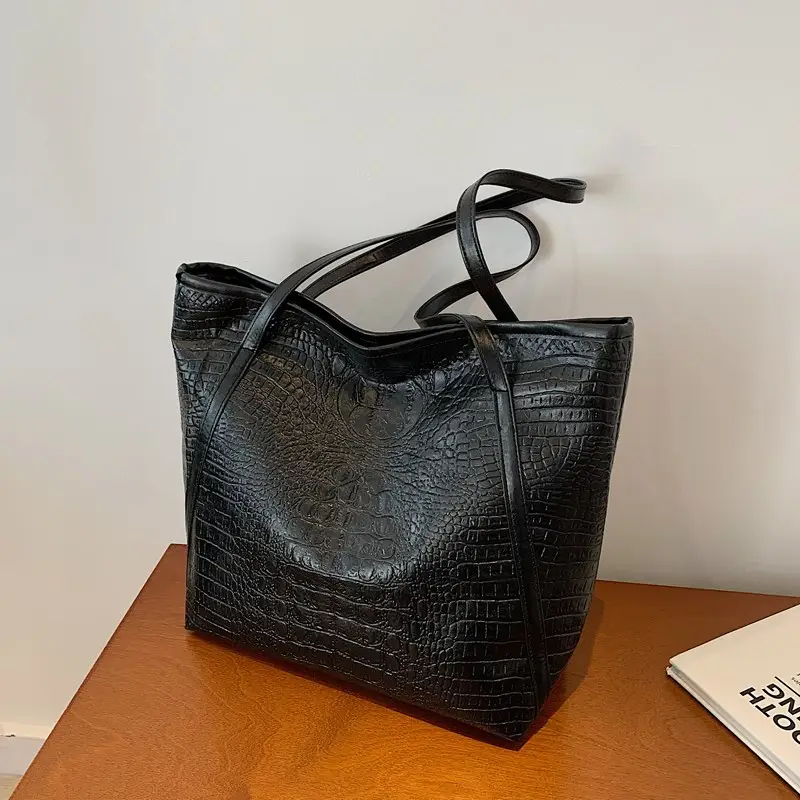 Red Croc Leather Tote Bag for Women Large Capacity - Image 3