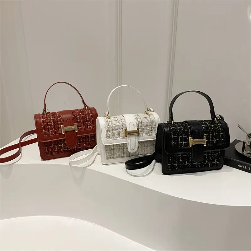 Maroon French Style Shoulder Bag with Crossbody Strap - Image 4