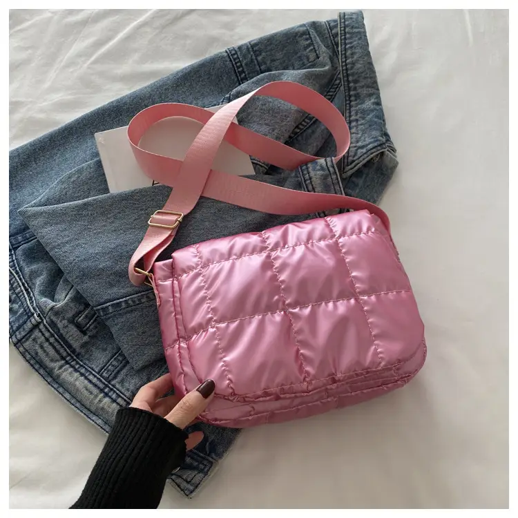 Winter Puffer Shoulder Bag Pink Red Checkered Embroidery — feature 28