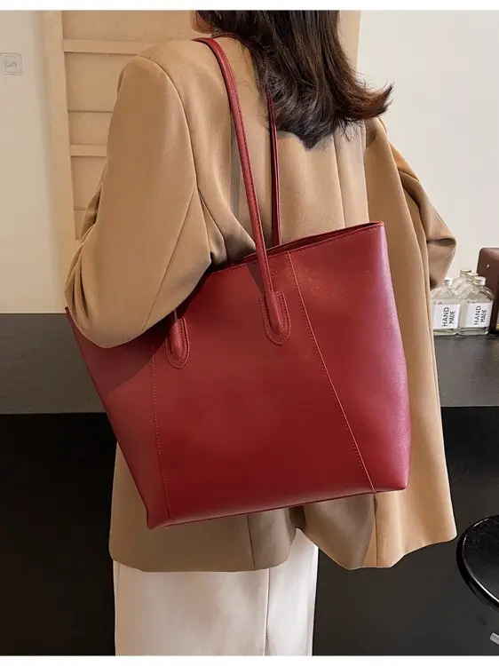 Women Large Capacity Tote Bag Black Leather Shoulder Handbag