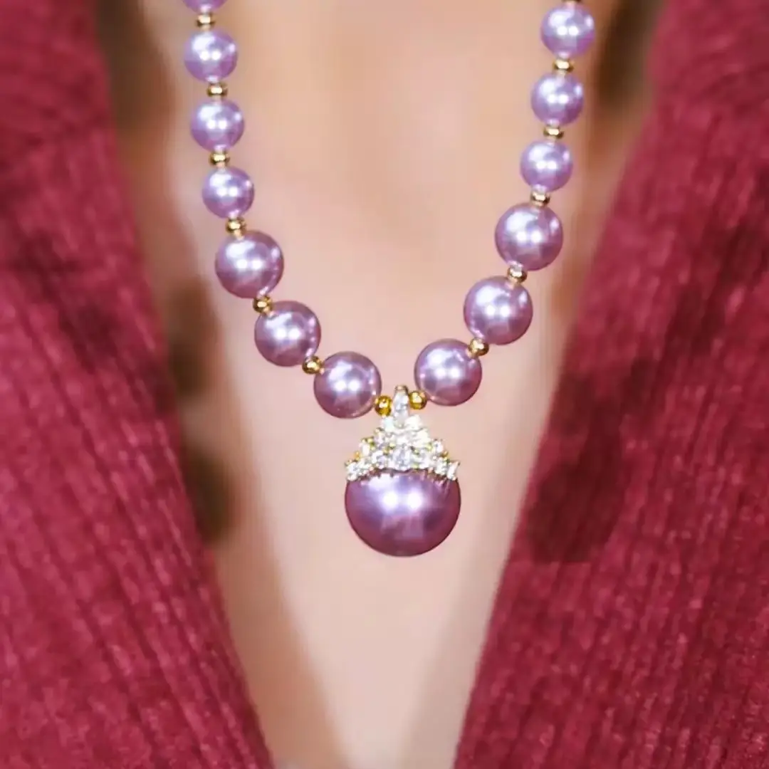 French Luxury Pearl Crown Necklace with Gold Accents — feature 10