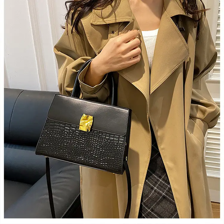 Women Croc Leather Shoulder Bag Brown 2024 — feature 17