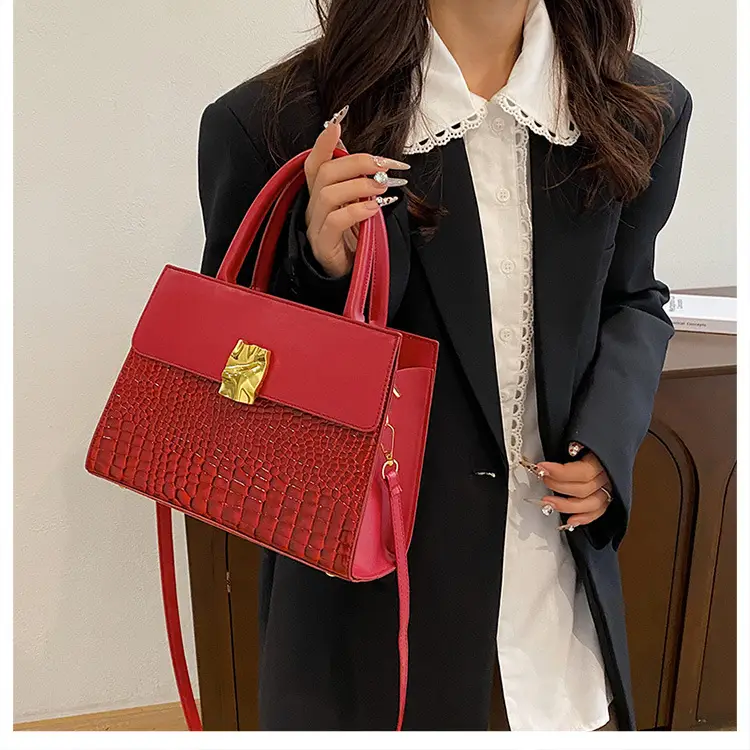 Women Croc Leather Shoulder Bag Brown 2024 — feature 20