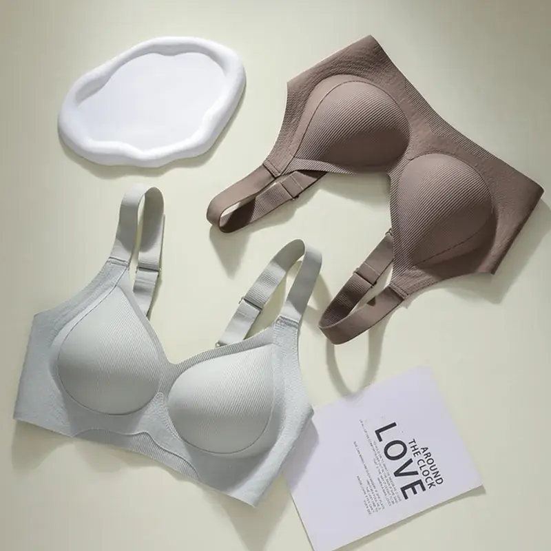 Traceless Pull-up Bra for Plus Size Women Adjustable Comfort - Image 8