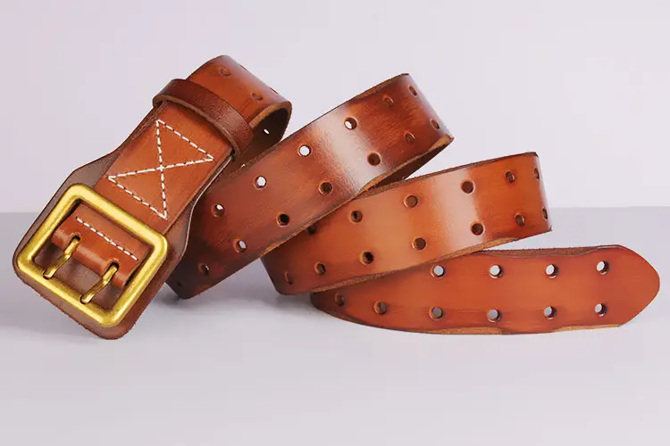 Italy Vintage Cowhide Belt with Gold Buckle — feature 14