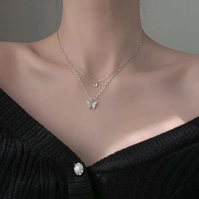 Double Layer Butterfly Necklace Women's Light Luxury Collarbone Chain — feature 5