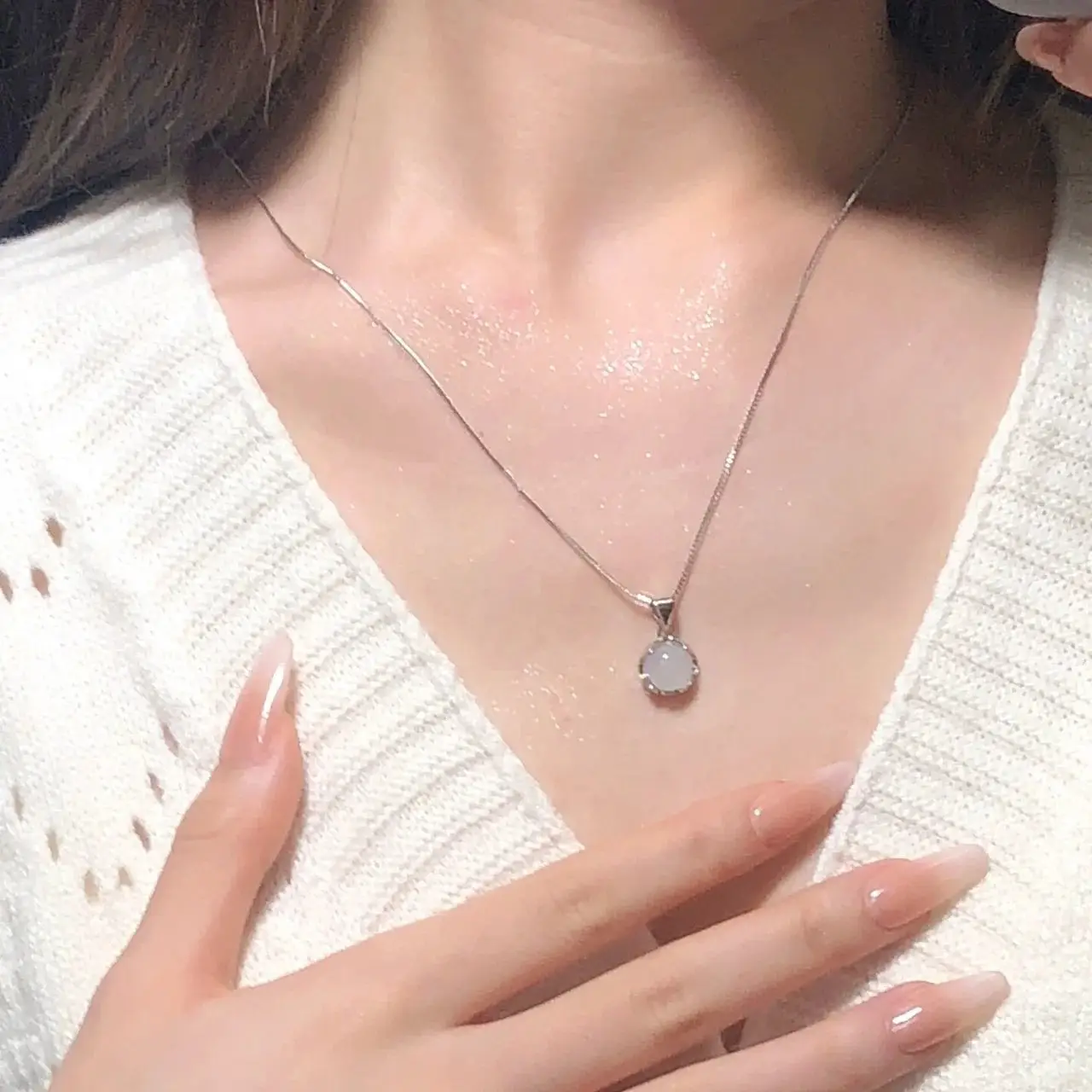 Double Layer Butterfly Necklace Women's Light Luxury Collarbone Chain - Image 11