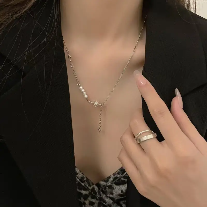 Double Layer Butterfly Necklace Women's Light Luxury Collarbone Chain - Image 16
