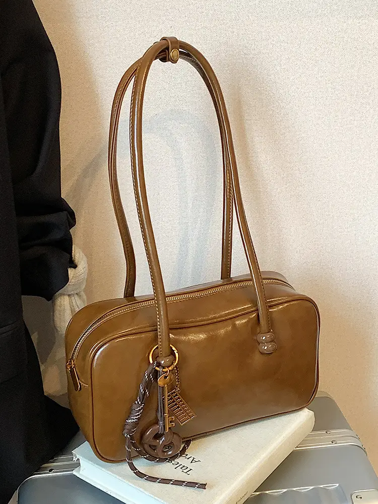 Women's Retro Boston Bag Oil Wax Leather Shoulder Commuter