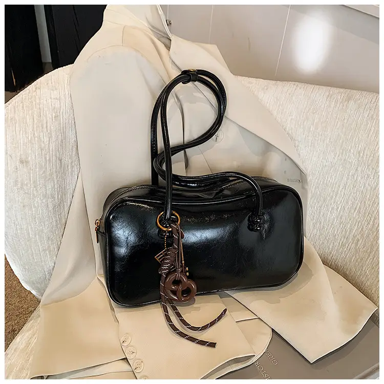 Women's Retro Boston Bag Oil Wax Leather Shoulder Commuter — feature 31