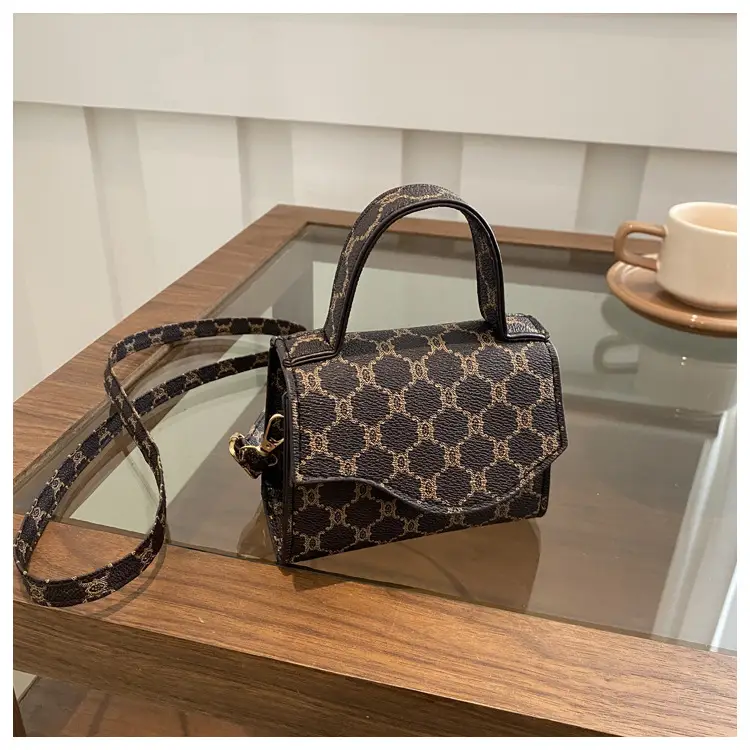Women's Retro Crossbody Bag Small 2024 - Image 2