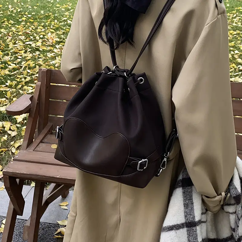 Black Korean High-End Bucket Bag for Women - Image 7