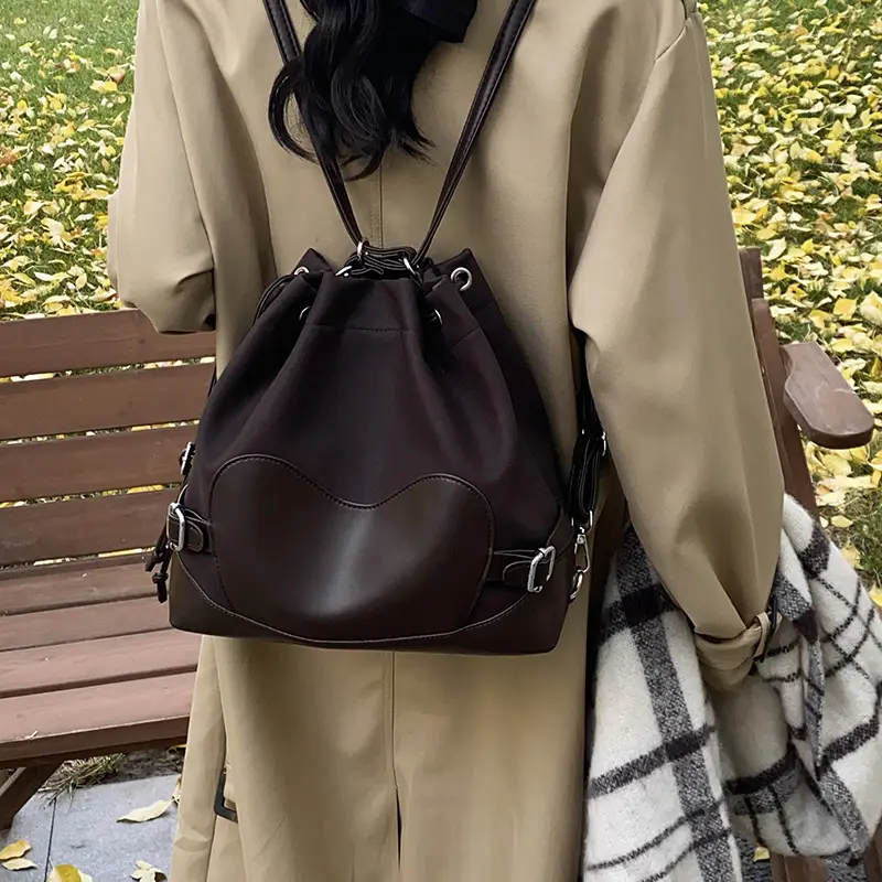 Black Korean High-End Bucket Bag for Women - Image 2