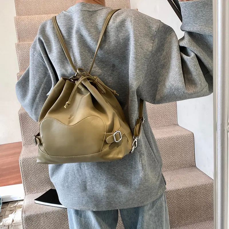 Black Korean High-End Bucket Bag for Women - Image 3