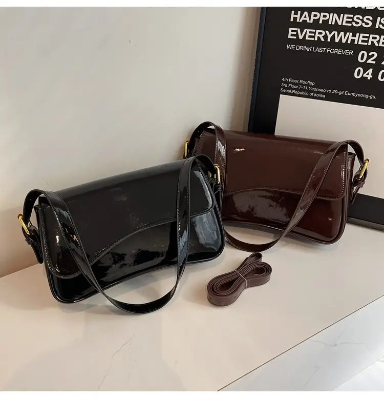 Black Magnetic Buckle Shoulder Bag for Women — feature 15