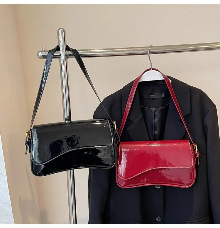 Black Magnetic Buckle Shoulder Bag for Women — feature 16