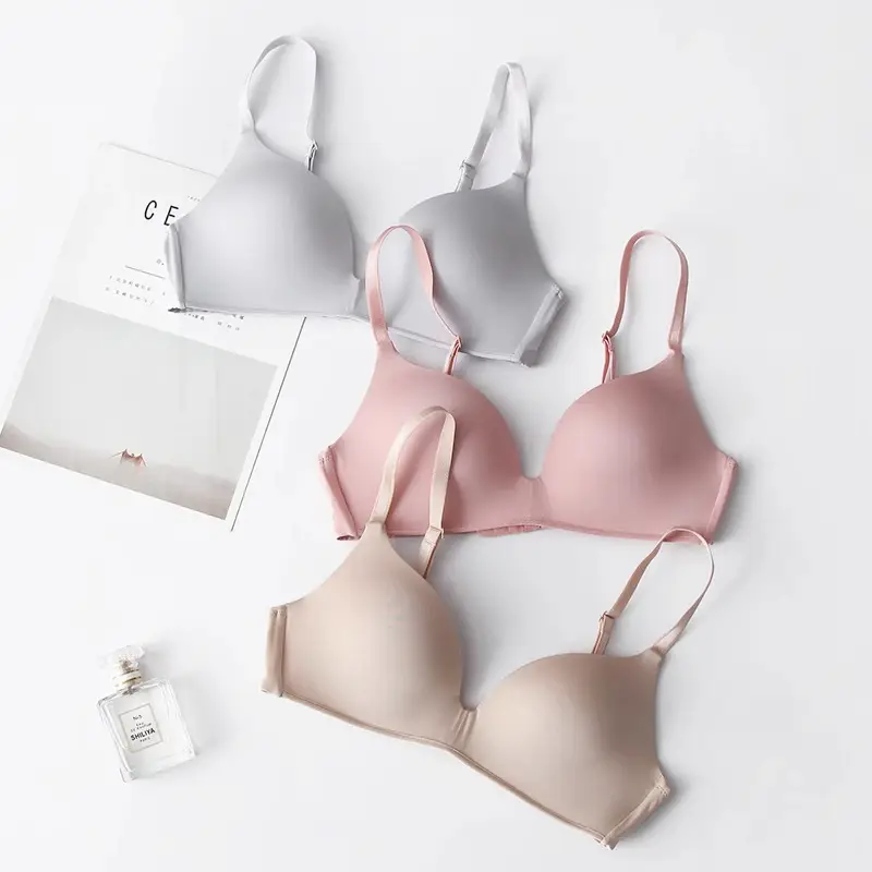 Japanese-Style Lightweight Wireless Bra for Women, Seamless and Smooth, Side Support Bra for Women with Small Busts, Push-Up Bra That Doesn'T Create Empty Cups
