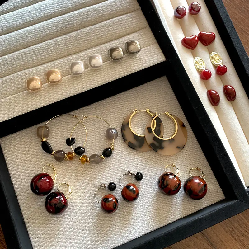 Female Zircon Geometric Pearl Earrings Autumn Winter 2024 - Image 26
