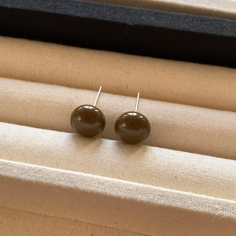 Female Zircon Geometric Pearl Earrings Autumn Winter 2024 - Image 5