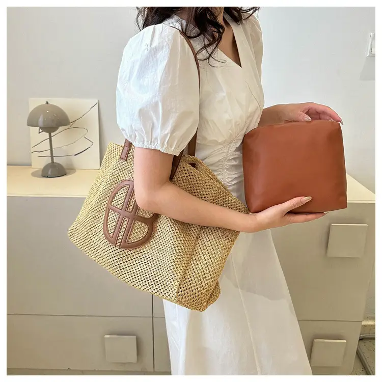 2024 New Woven Straw Shoulder Bag with Logo - Image 6
