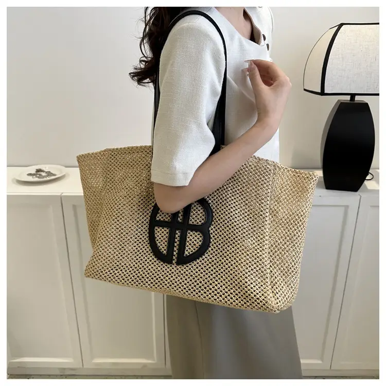 2024 New Woven Straw Shoulder Bag with Logo — feature 13