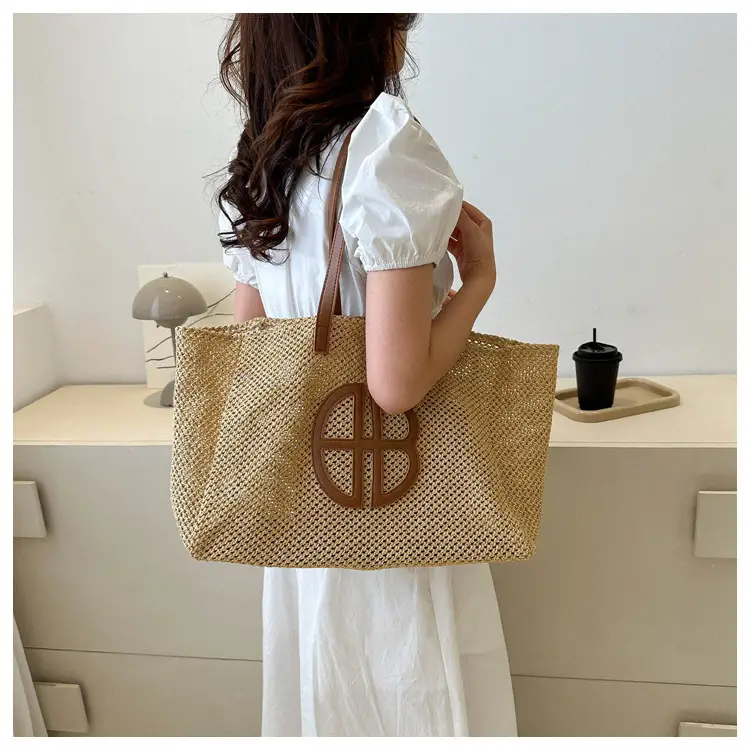 2024 New Woven Straw Shoulder Bag with Logo — feature 6
