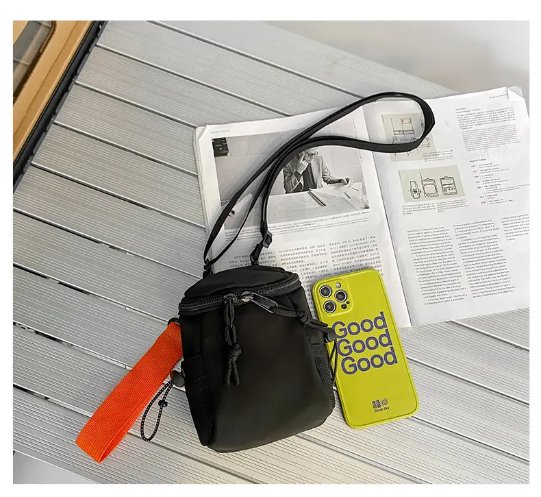 Mini Shoulder Bag Black 18x13x7cm for Women Men — feature 18
