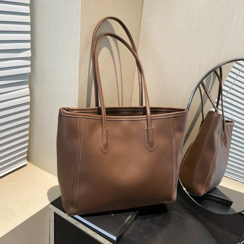 Women's Large Capacity Shoulder Bag Solid Color - Image 5