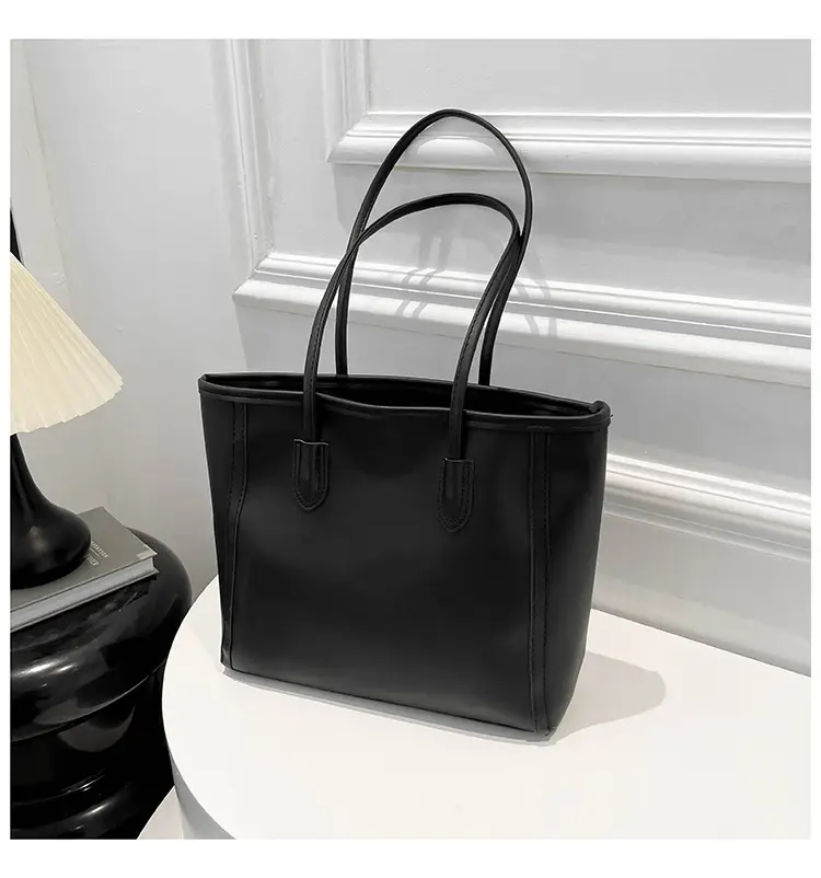 Women's Large Capacity Shoulder Bag Solid Color — feature 37
