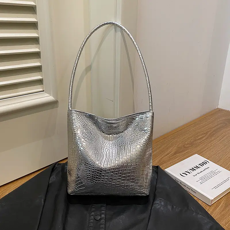 Black Croc Texture Shoulder Bag for Women 2024 - Image 3