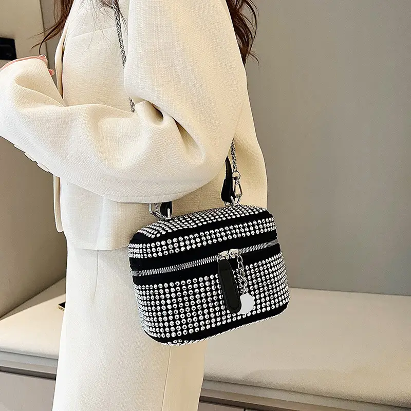 Women's Full Diamond Pearl Crossbody Bag Black 2024 - Image 5