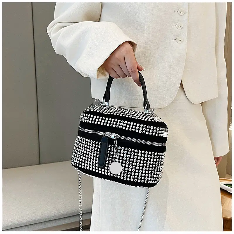 Women's Full Diamond Pearl Crossbody Bag Black 2024 — feature 13