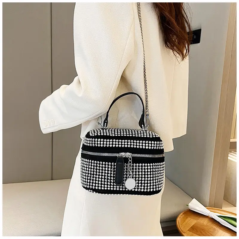 Women's Full Diamond Pearl Crossbody Bag Black 2024 — feature 14