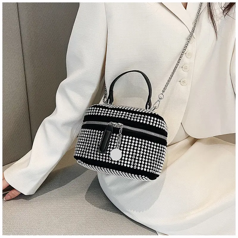 Women's Full Diamond Pearl Crossbody Bag Black 2024 — feature 15