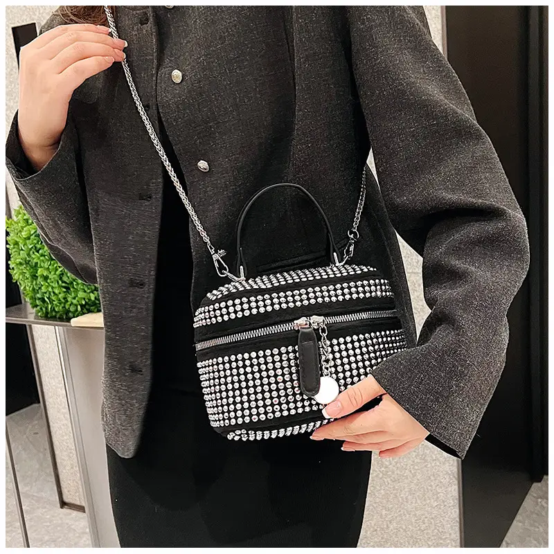Women's Full Diamond Pearl Crossbody Bag Black 2024 — feature 17