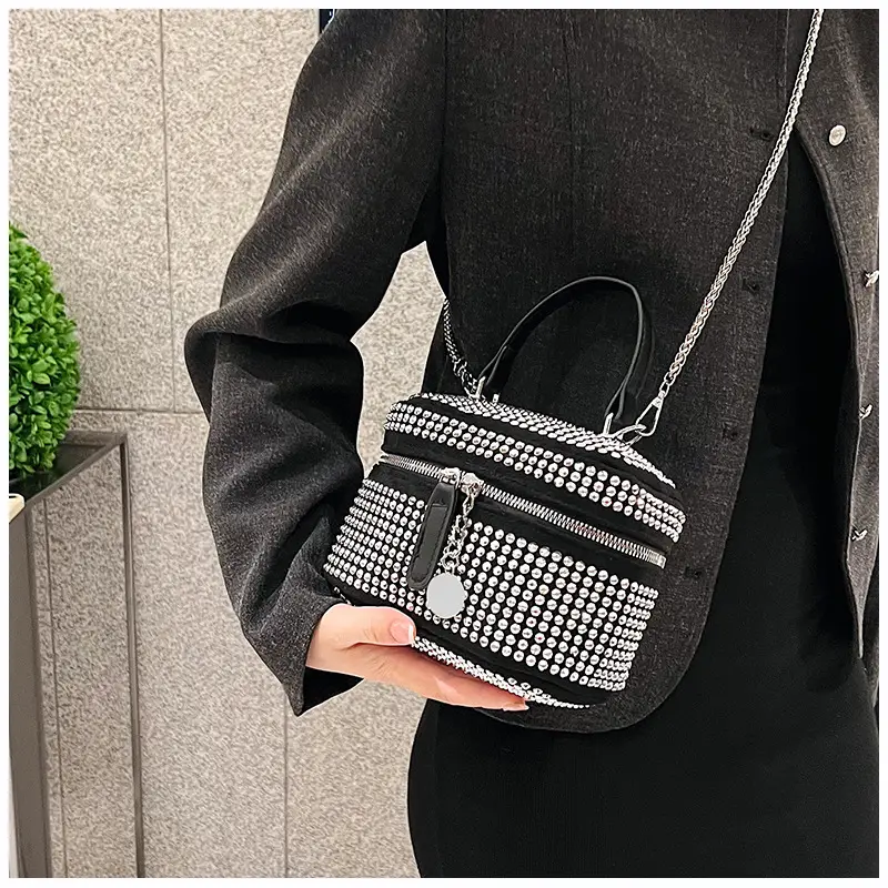 Women's Full Diamond Pearl Crossbody Bag Black 2024 — feature 18