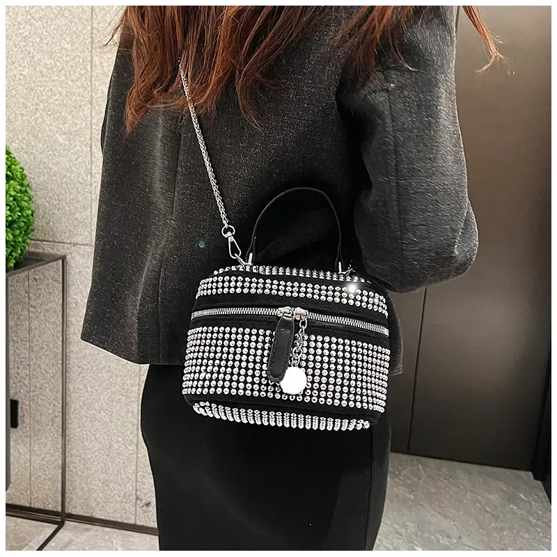 Women's Full Diamond Pearl Crossbody Bag Black 2024 — feature 19