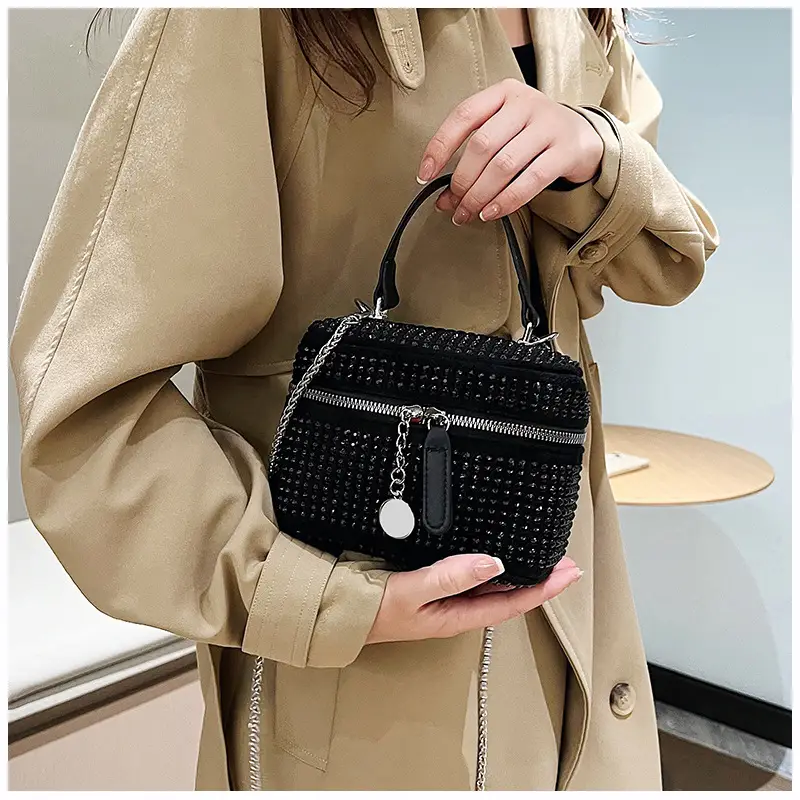 Women's Full Diamond Pearl Crossbody Bag Black 2024 — feature 21
