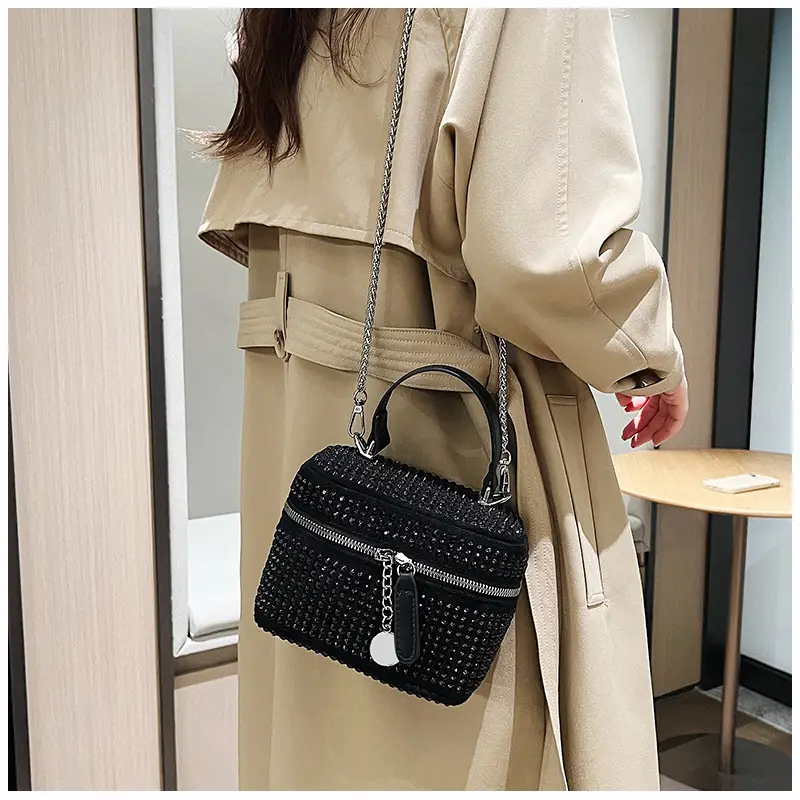 Women's Full Diamond Pearl Crossbody Bag Black 2024 — feature 22