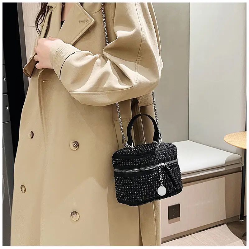 Women's Full Diamond Pearl Crossbody Bag Black 2024 — feature 23