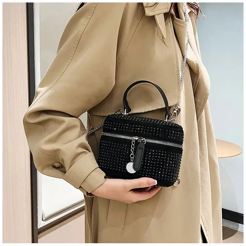 Women's Full Diamond Pearl Crossbody Bag Black 2024 — feature 26