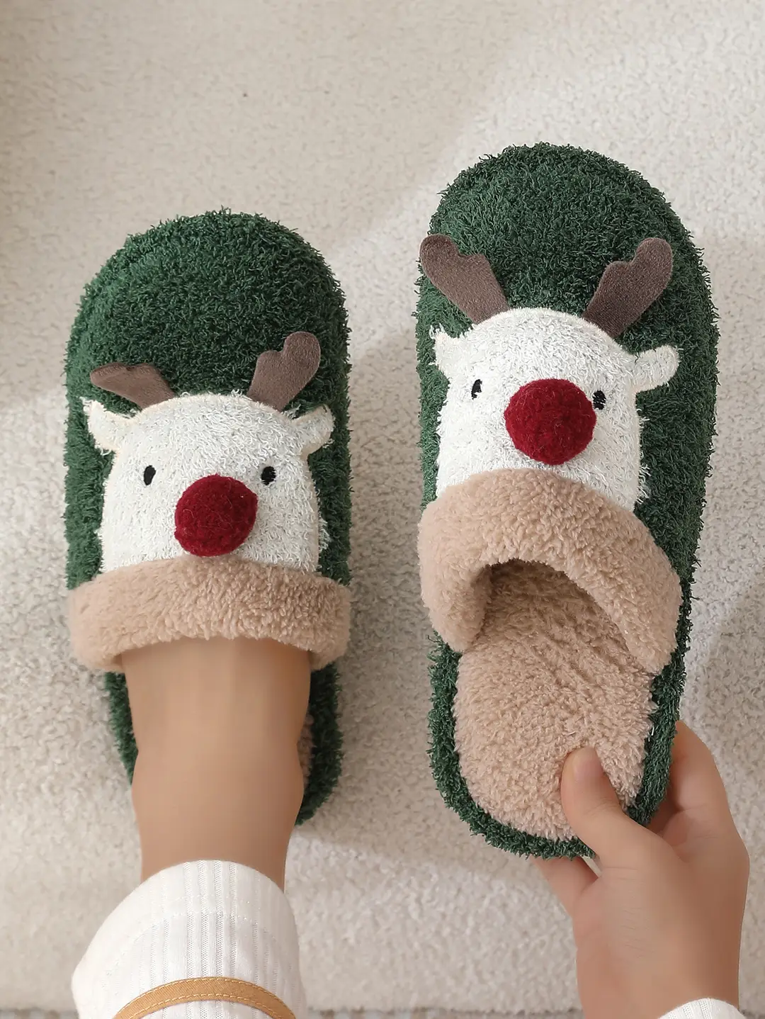 Cross-border cotton slippers cute Christmas elk cotton slippers women's winter fashion slippers home non-slip couple Mao Mao slippers — feature 15