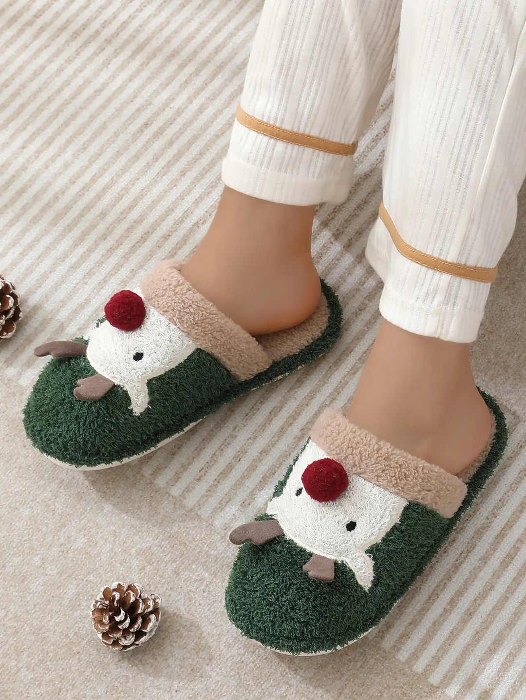 Cross-border cotton slippers cute Christmas elk cotton slippers women's winter fashion slippers home non-slip couple Mao Mao slippers — feature 16