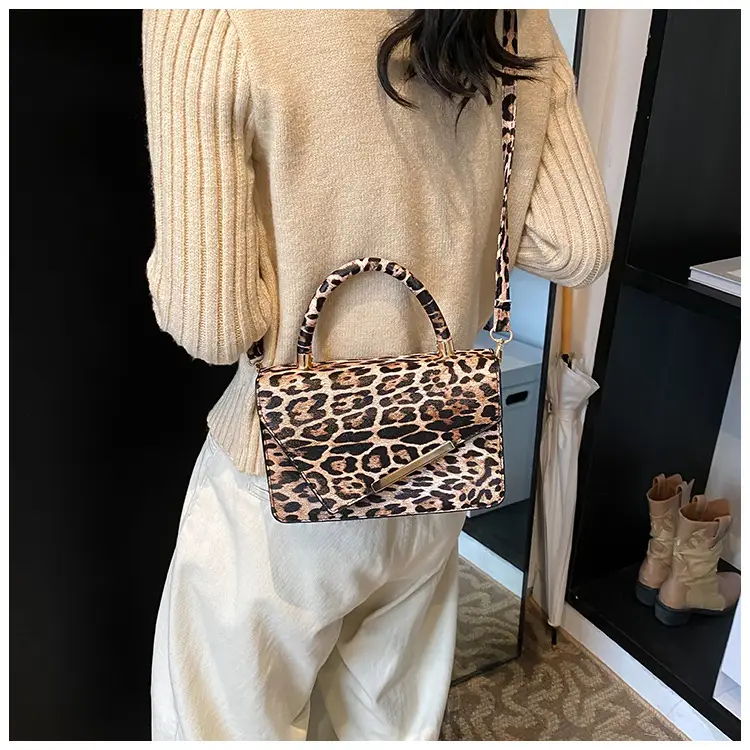 Leopard Print Women's Shoulder Bag 2024 Autumn Winter — feature 11